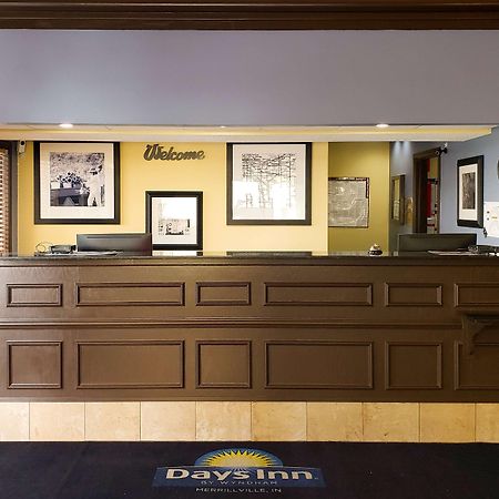 Days Inn & Suites By Wyndham Merrillville Exteriör bild