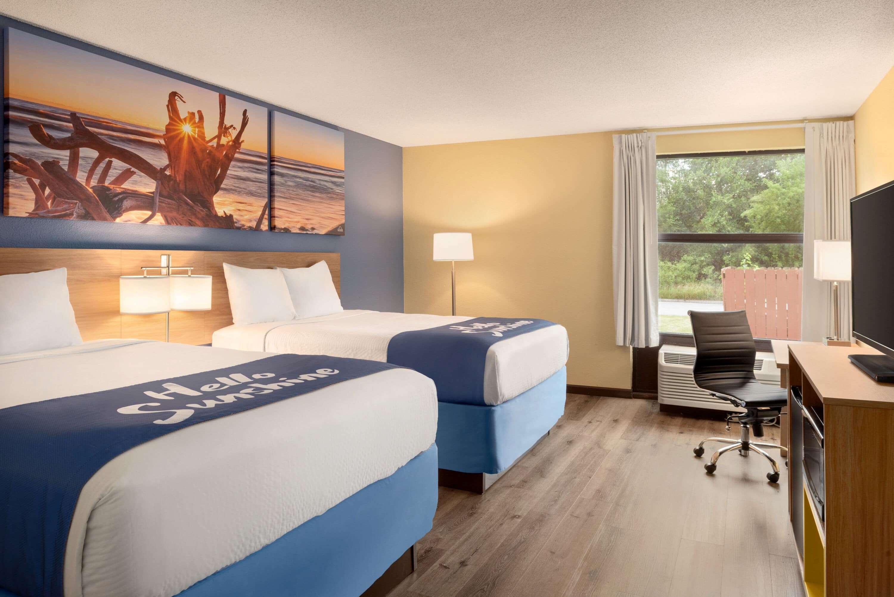 Days Inn & Suites By Wyndham Merrillville Exteriör bild
